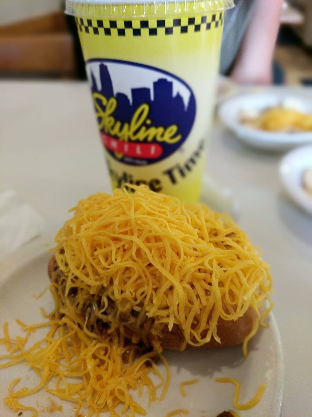 Skyline Chili | restaurant | 710 9th St N, Naples, FL 34102, USA | 2396495665 OR +1 239-649-5665