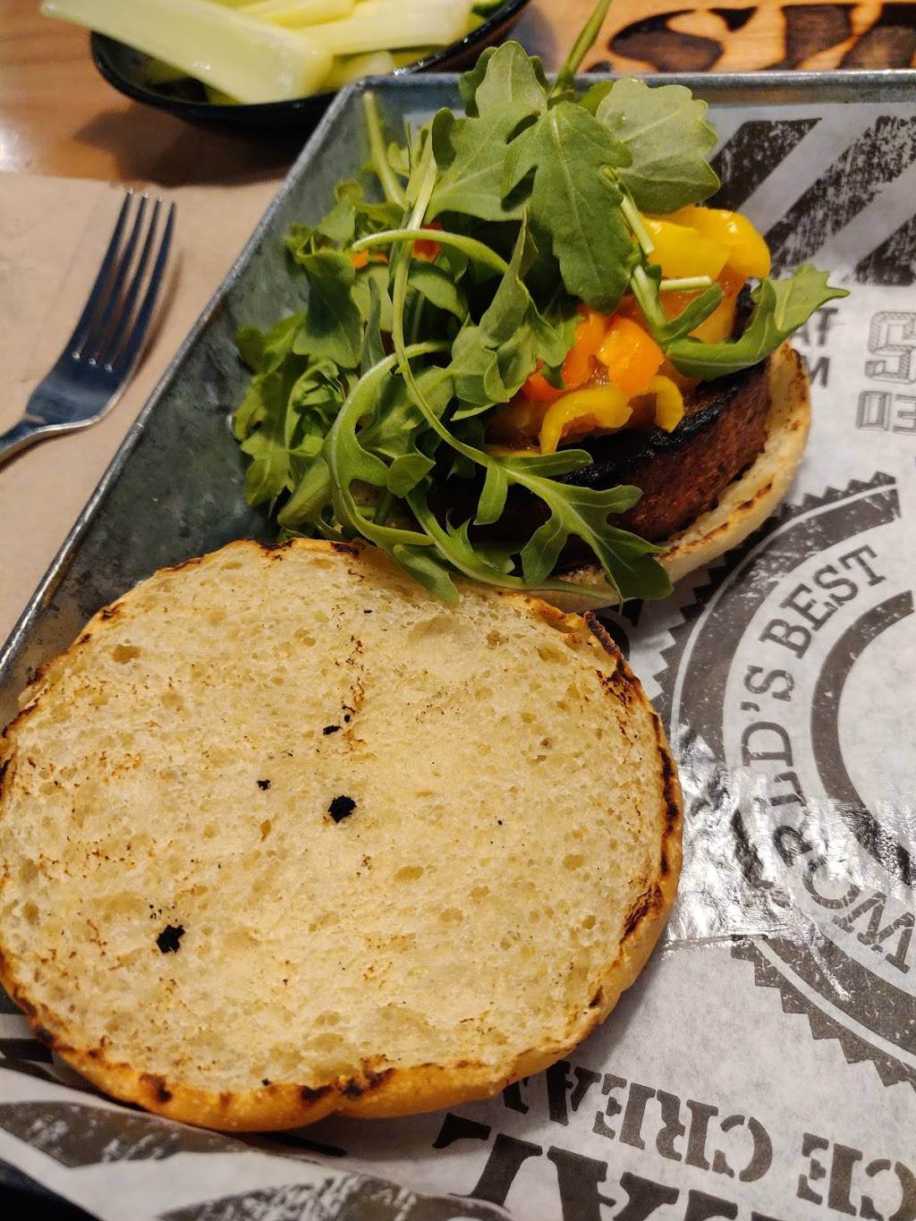 The Works Gourmet Burger Bistro | restaurant | 104 Lakeshore Rd E, Mississauga, ON L5G 1E3, Canada | 9052716668 OR +1 905-271-6668