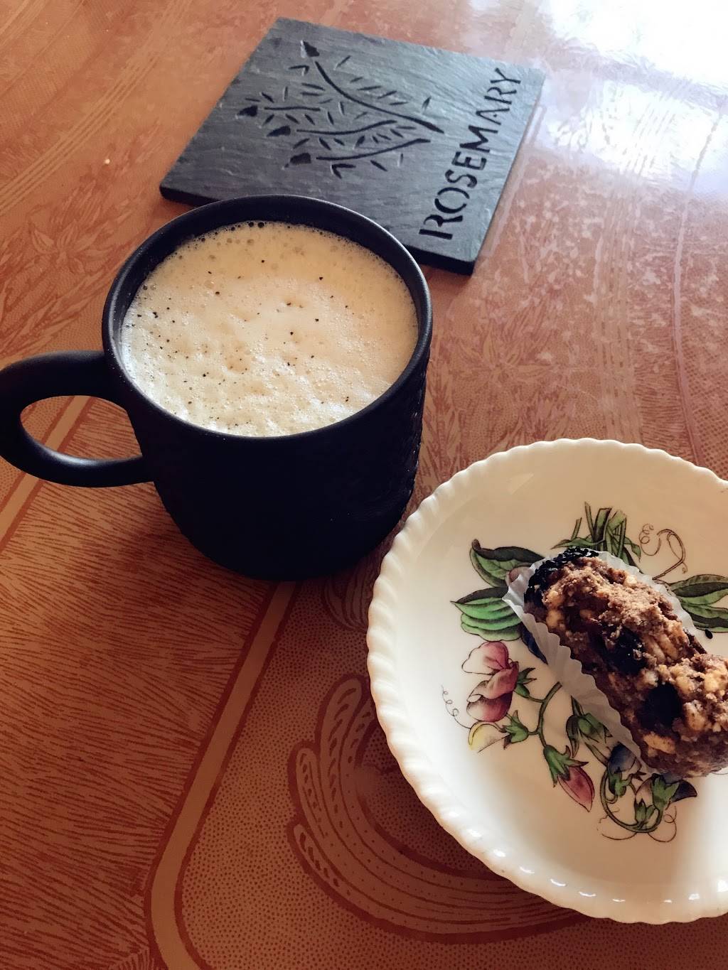 Tulsi Tea Room | meal takeaway | 34 Elm St, Montpelier, VT 05602, USA | 8024988534 OR +1 802-498-8534