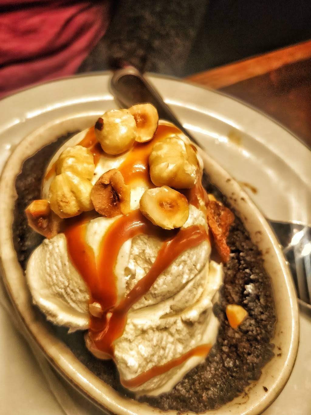 Fireside Pies | restaurant | 2820 N Henderson Ave, Dallas, TX 75206, USA | 2143703916 OR +1 214-370-3916