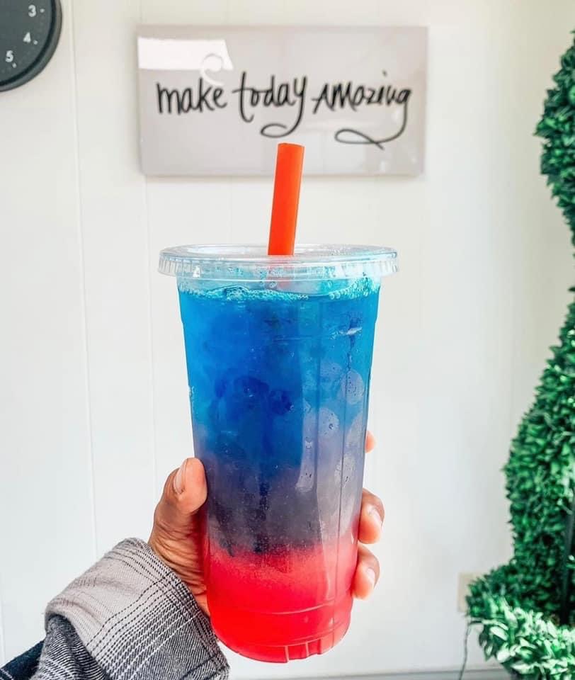 Alexandria Shakes | restaurant | 113 N Harrison St, Alexandria, IN 46001, USA | 8595379191 OR +1 859-537-9191