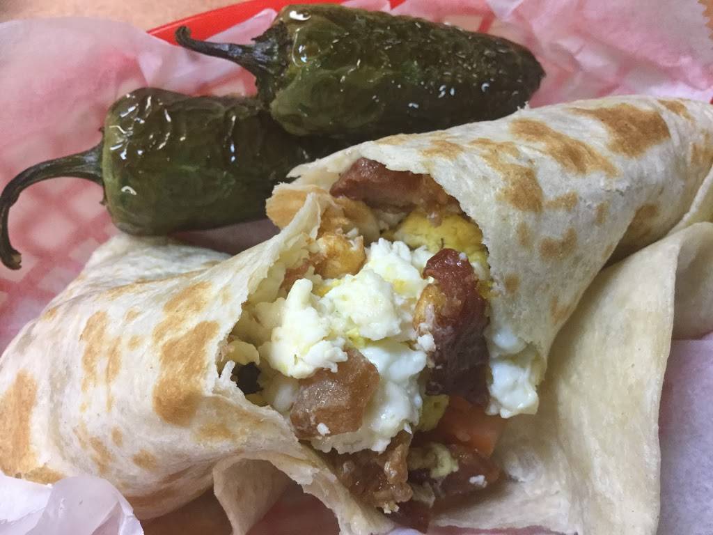 Andreas Taco Shop | restaurant | 1102 N Park St, Brenham, TX 77833, USA | 9792517078 OR +1 979-251-7078