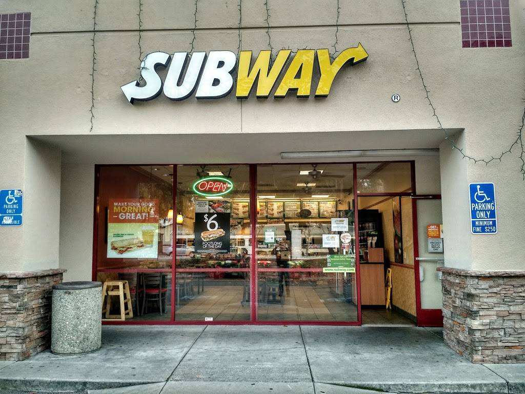 Subway Restaurants | restaurant | 882 W Hamilton Ave, Campbell, CA 95008, USA | 4083702133 OR +1 408-370-2133