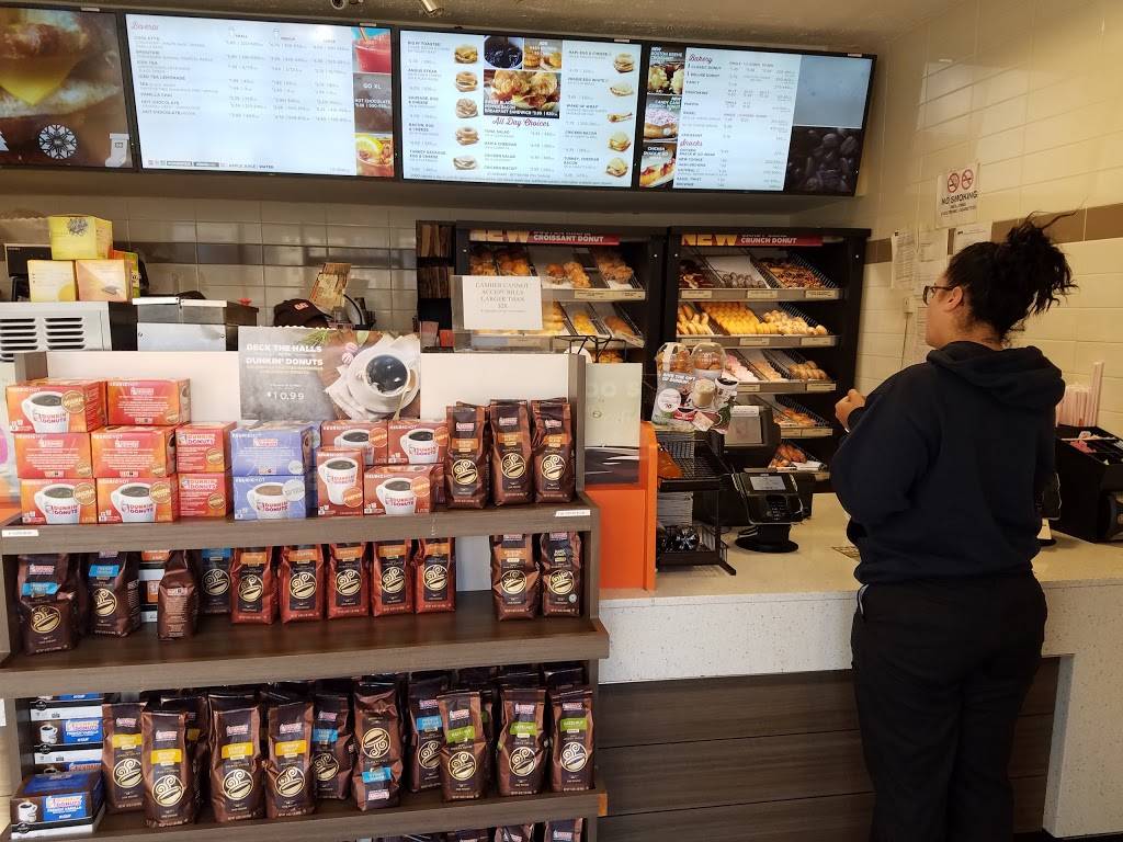 Dunkin Donuts | cafe | Gulf Gas Station, 10801 Grand Central Pkwy, East Elmhurst, NY 11369, USA | 7184781926 OR +1 718-478-1926