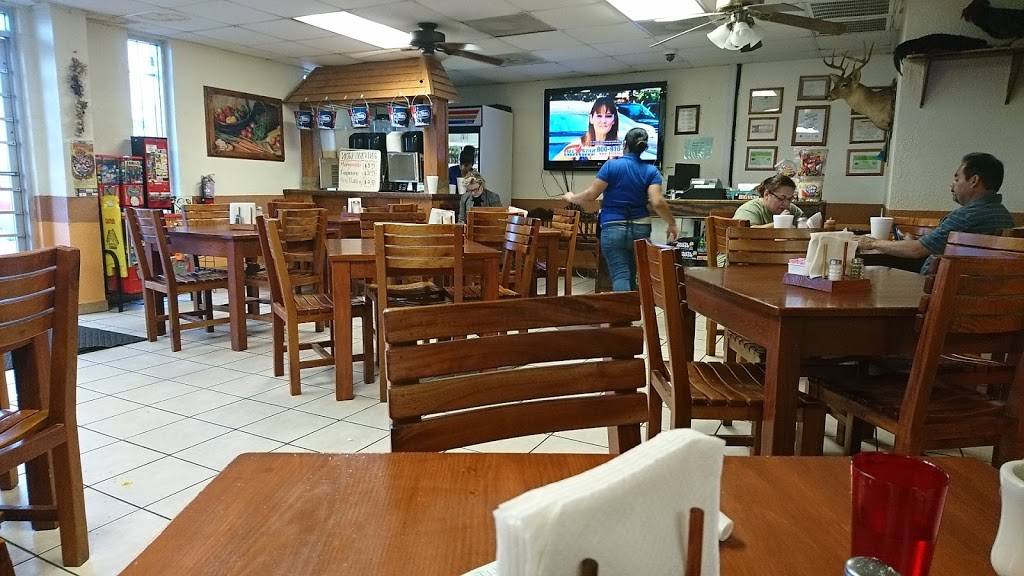 Las Milpas | restaurant | 3036 S Port Ave, Corpus Christi, TX 78405, USA | 3618843050 OR +1 361-884-3050