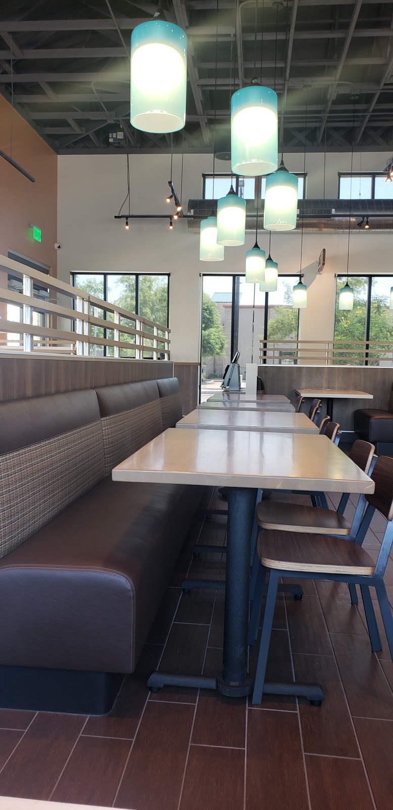 The Habit Burger Grill | restaurant | 8905 S Harl Ave, Tempe, AZ 85284, USA | 4808856250 OR +1 480-885-6250