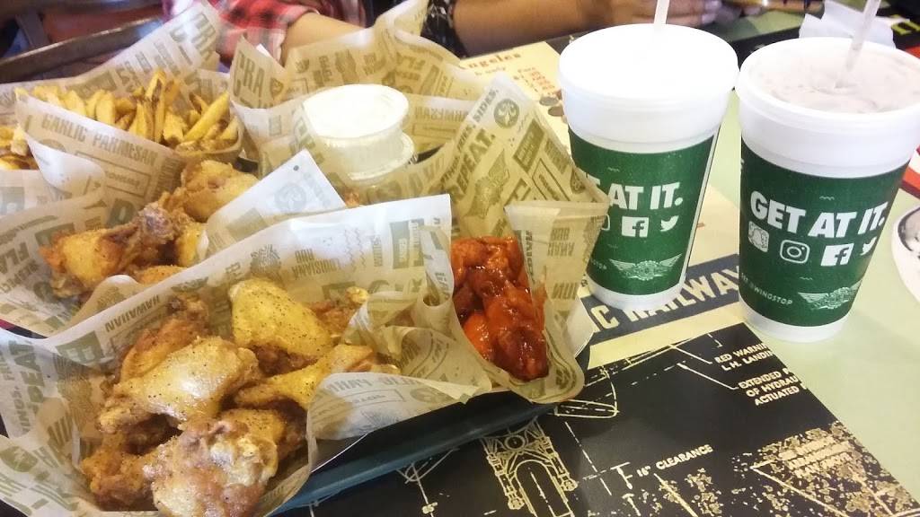 Wingstop | restaurant | 1049 Blalock Rd, Houston, TX 77055, USA | 7133659464 OR +1 713-365-9464