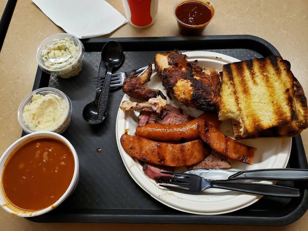 Best Bar-BQ | restaurant | 915 Harvard Blvd, Santa Paula, CA 93060, USA | 8052297668 OR +1 805-229-7668