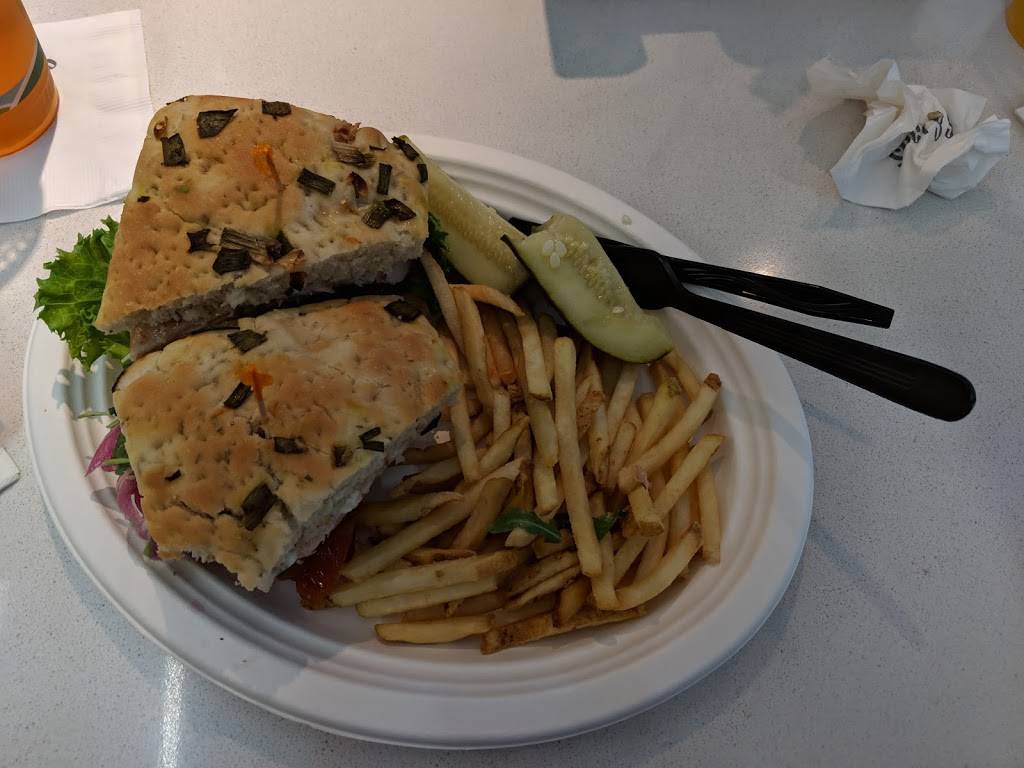 Tapas & Taps | restaurant | 780 S Airport Blvd Terminal G, San Francisco, CA 94128, USA | 6508216940 OR +1 650-821-6940