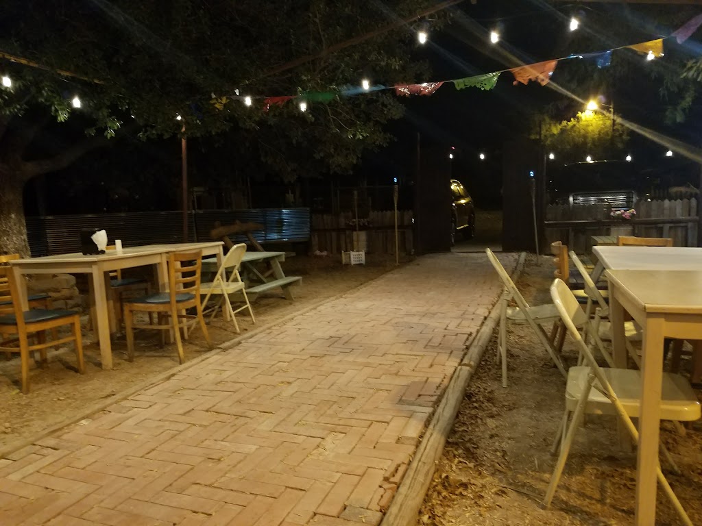 La Cabanita Breakfast Tacos | restaurant | 561 Memo Robinson Dr, Eagle Pass, TX 78852, USA | 8307579090 OR +1 830-757-9090