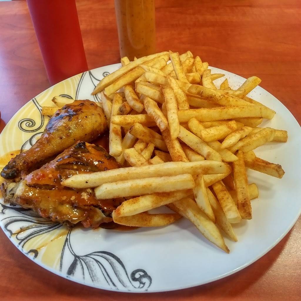 Chick Fiesta | restaurant | 699 Markham Rd #1, Scarborough, ON M1H 2R5, Canada | 4164395300 OR +1 416-439-5300