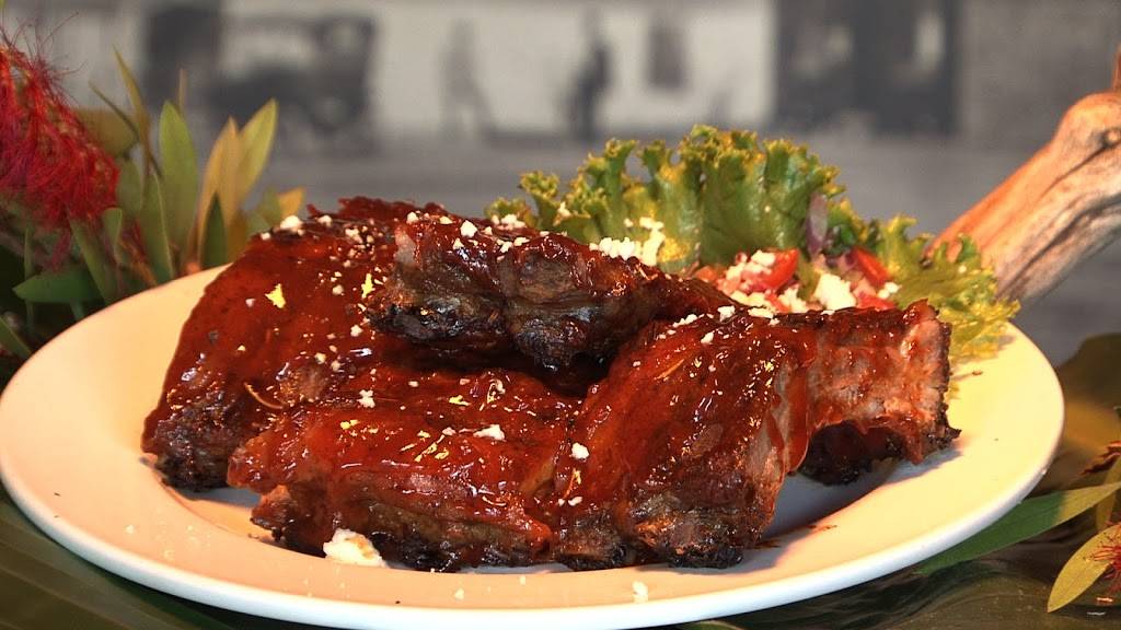 WildWood Crossing | restaurant | 116 Civic Center Dr, Vista, CA 92084, USA | 7607581513 OR +1 760-758-1513