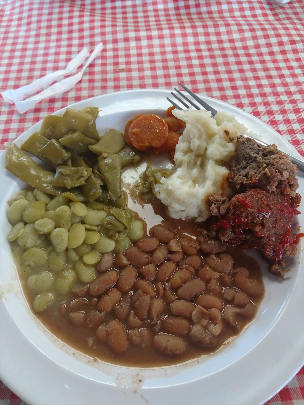 The Dinner Table | restaurant | 201 Lane Pkwy, Shelbyville, TN 37160, USA | 9316845663 OR +1 931-684-5663