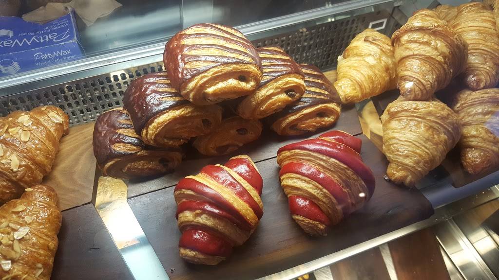 Dialog Cafe | cafe | 8766 Holloway Dr, West Hollywood, CA 90069, USA | 3102891630 OR +1 310-289-1630