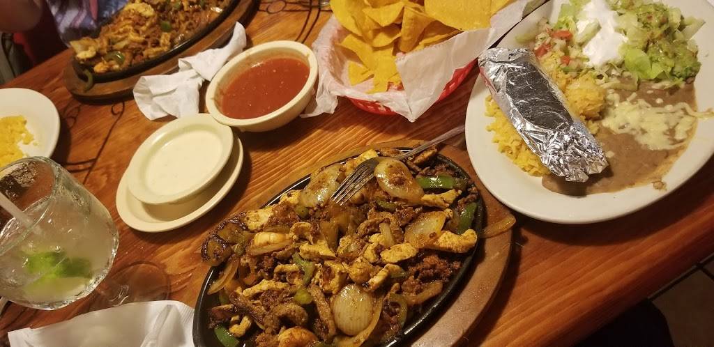 El Vaquero | restaurant | 600 Spruce St, Paris, TN 38242, USA | 7316410404 OR +1 731-641-0404