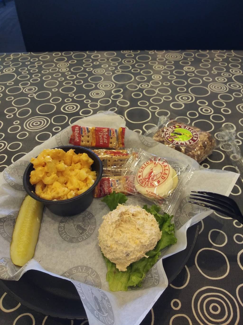 Chicken Salad Chick | restaurant | 1800 McFarland Blvd E Unit 308, Tuscaloosa, AL 35404, USA | 2053869543 OR +1 205-386-9543