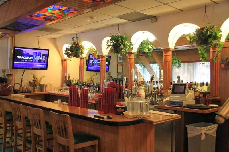 Red Apple Buffet | restaurant | 3121 N Milwaukee Ave, Chicago, IL 60618, USA | 7735885781 OR +1 773-588-5781