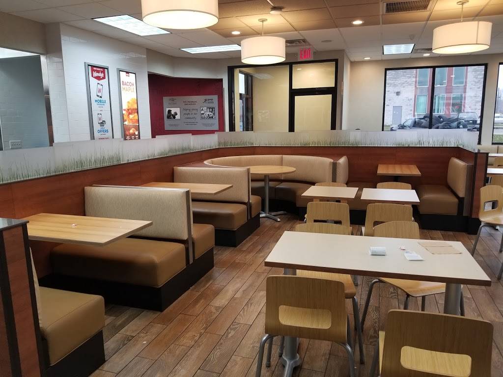 Wendys | restaurant | 9703 Kennedy Ave, Highland, IN 46322, USA | 2199226804 OR +1 219-922-6804