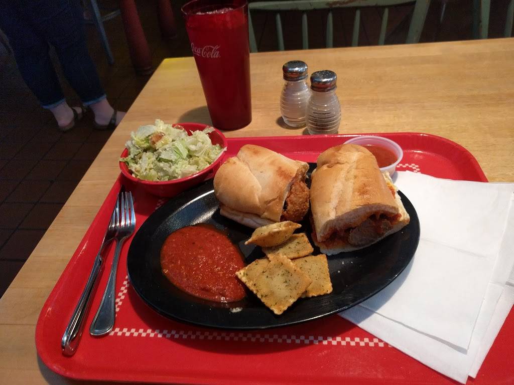 Grassis Ristorante & Deli | restaurant | 10450 German Blvd, Frontenac, MO 63131, USA | 3149941111 OR +1 314-994-1111