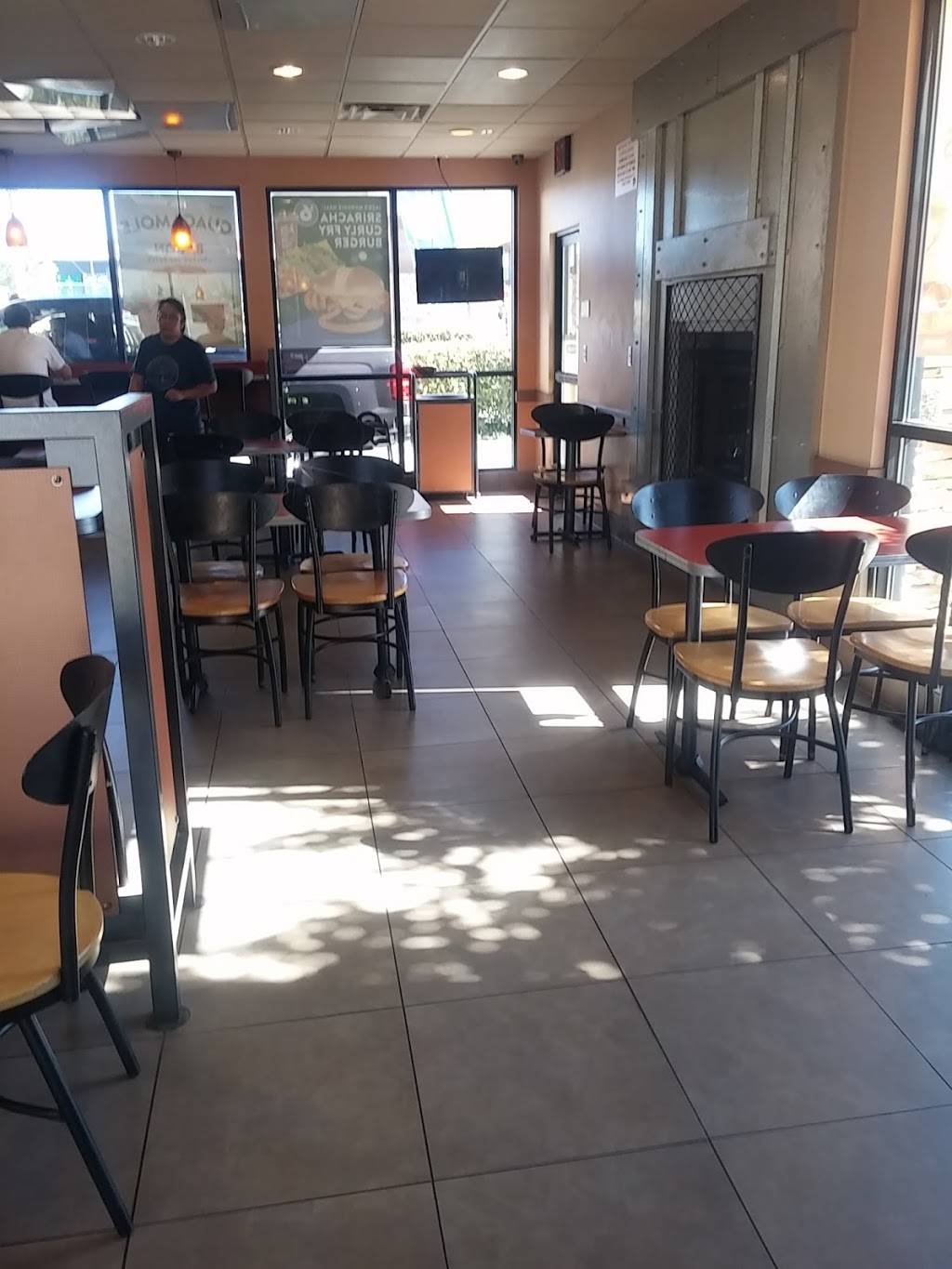 Jack in the Box | restaurant | 89 S, Beaumont Ave, Beaumont, CA 92223, USA | 9517692888 OR +1 951-769-2888