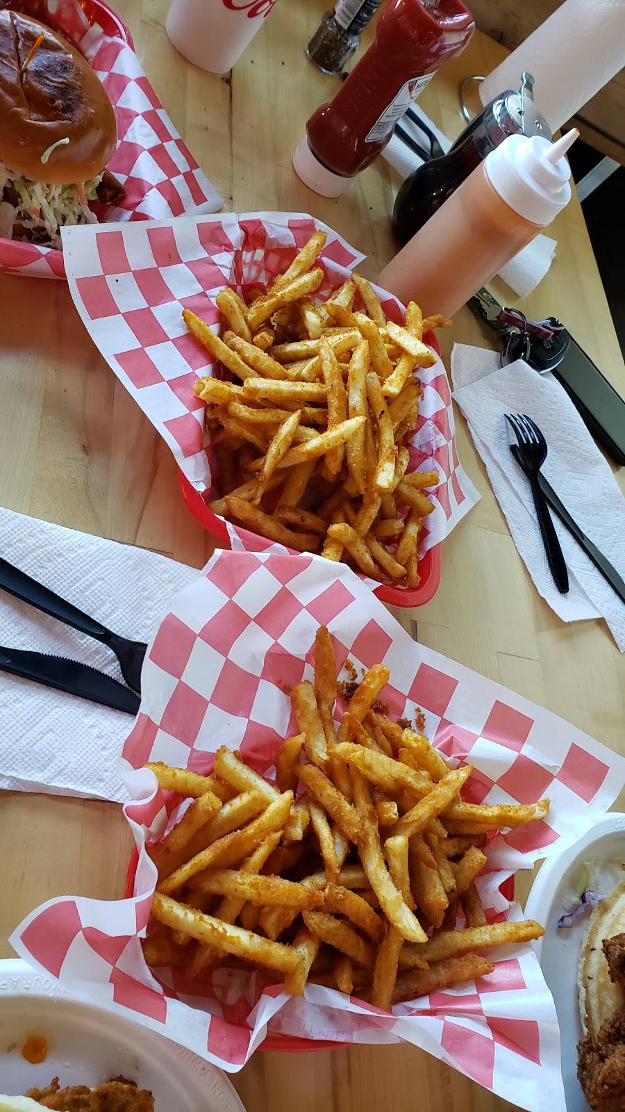 24 Hot Chicken & Waffle Bar - Nashville Hot Chicken Full Bar | restaurant | 1885 Dallas Pkwy, Plano, TX 75093, USA | 9729822707 OR +1 972-982-2707