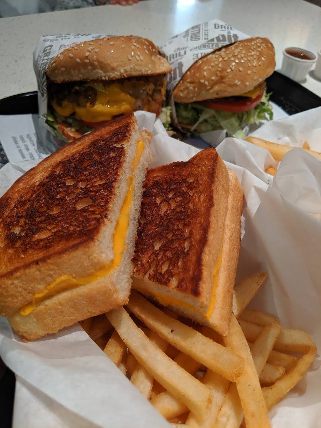 The Habit Burger Grill | restaurant | 3125 Gammon Ln, Clemmons, NC 27012, USA | 3369338392 OR +1 336-933-8392