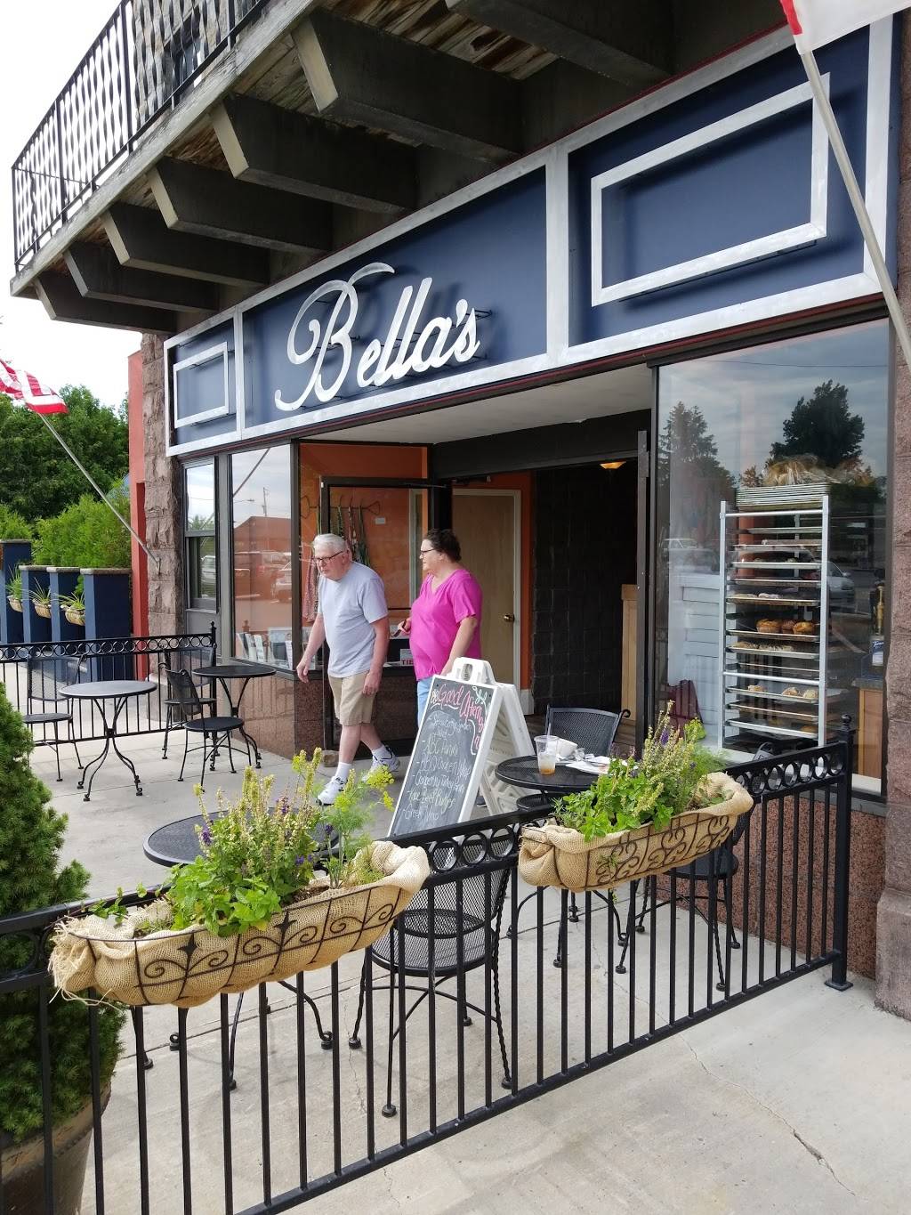 Bellas | restaurant | 602 Riverside Dr, Clayton, NY 13624, USA | 3156862341 OR +1 315-686-2341