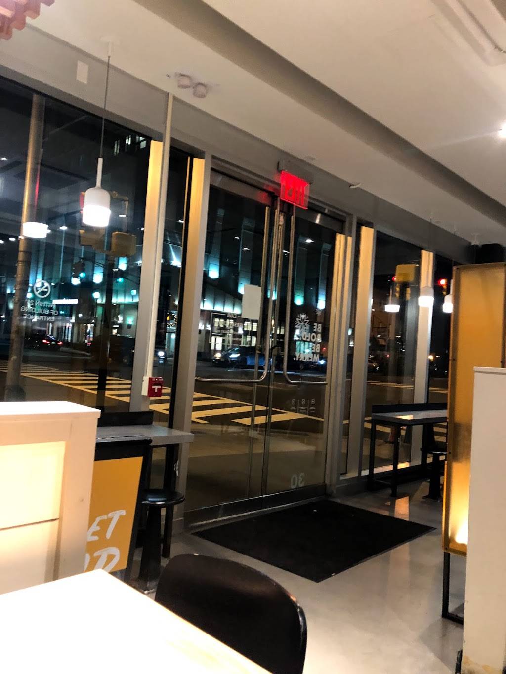 CAVA | restaurant | 30 Montgomery St, Jersey City, NJ 07302, USA | 2016728743 OR +1 201-672-8743