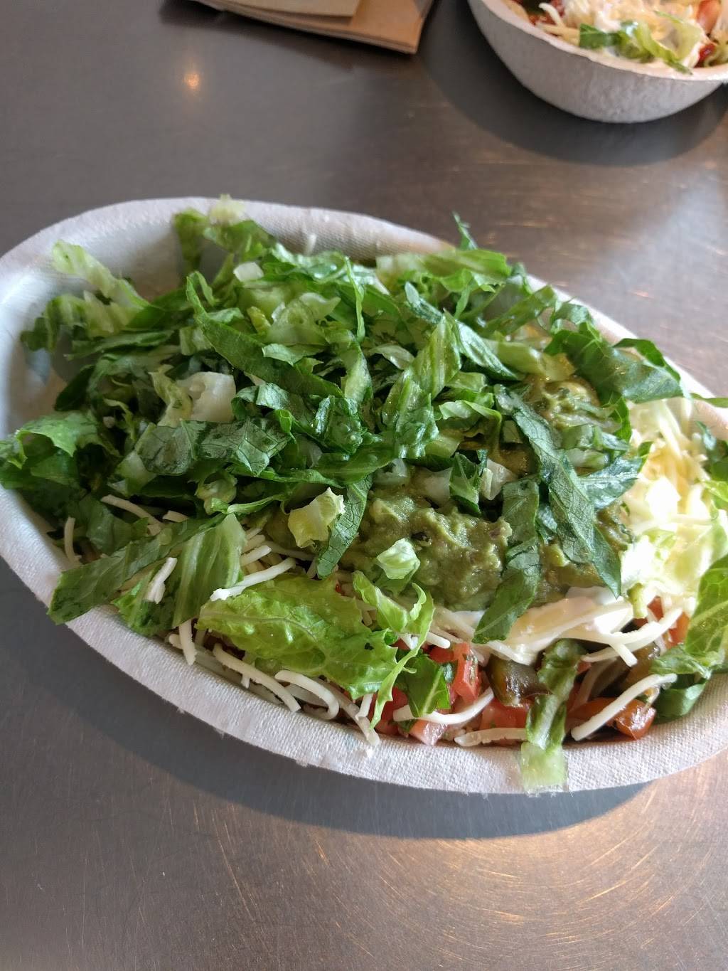 Chipotle Mexican Grill | restaurant | 435 S Duff Ave Ste 102, Ames, IA 50010, USA | 5155982385 OR +1 515-598-2385