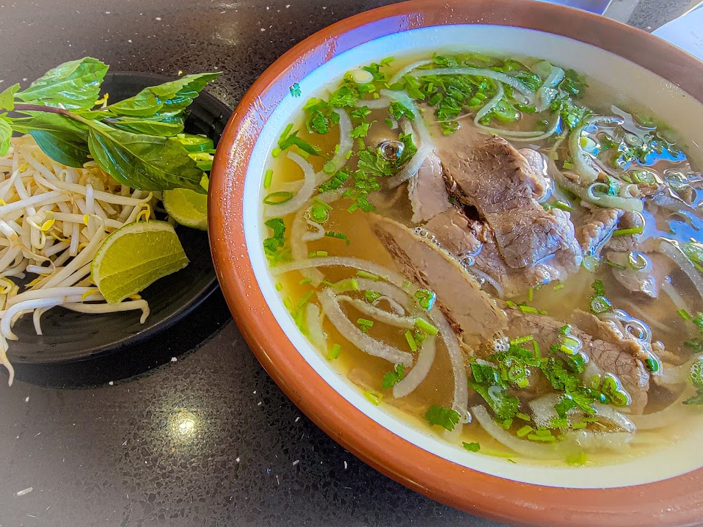 Pho O-Oh Tasty | restaurant | 22245 El Paseo Ste A, Rancho Santa Margarita, CA 92688, USA | 9492646147 OR +1 949-264-6147