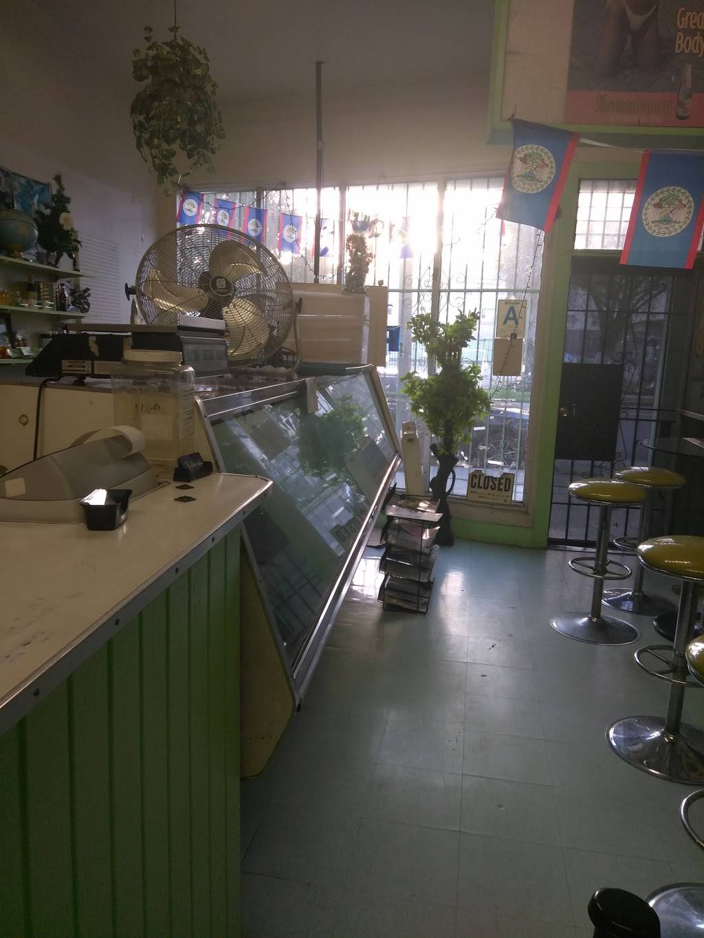 Belizean Fish Market | restaurant | 2640 1, 2, S Western Ave, Los Angeles, CA 90018, USA | 3237325405 OR +1 323-732-5405