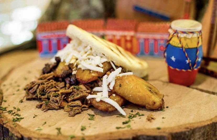 Epa Come Arepa | restaurant | 2870 Peachtree Industrial Blvd, Duluth, GA 30097, USA | 6787556412 OR +1 678-755-6412