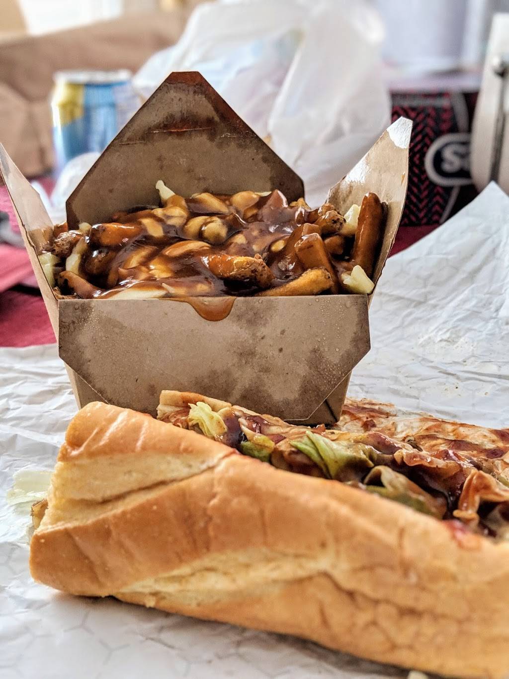 Philthy Phillys | restaurant | 15480 Bayview Ave, Aurora, ON L4G 7J1, Canada | 9055037888 OR +1 905-503-7888