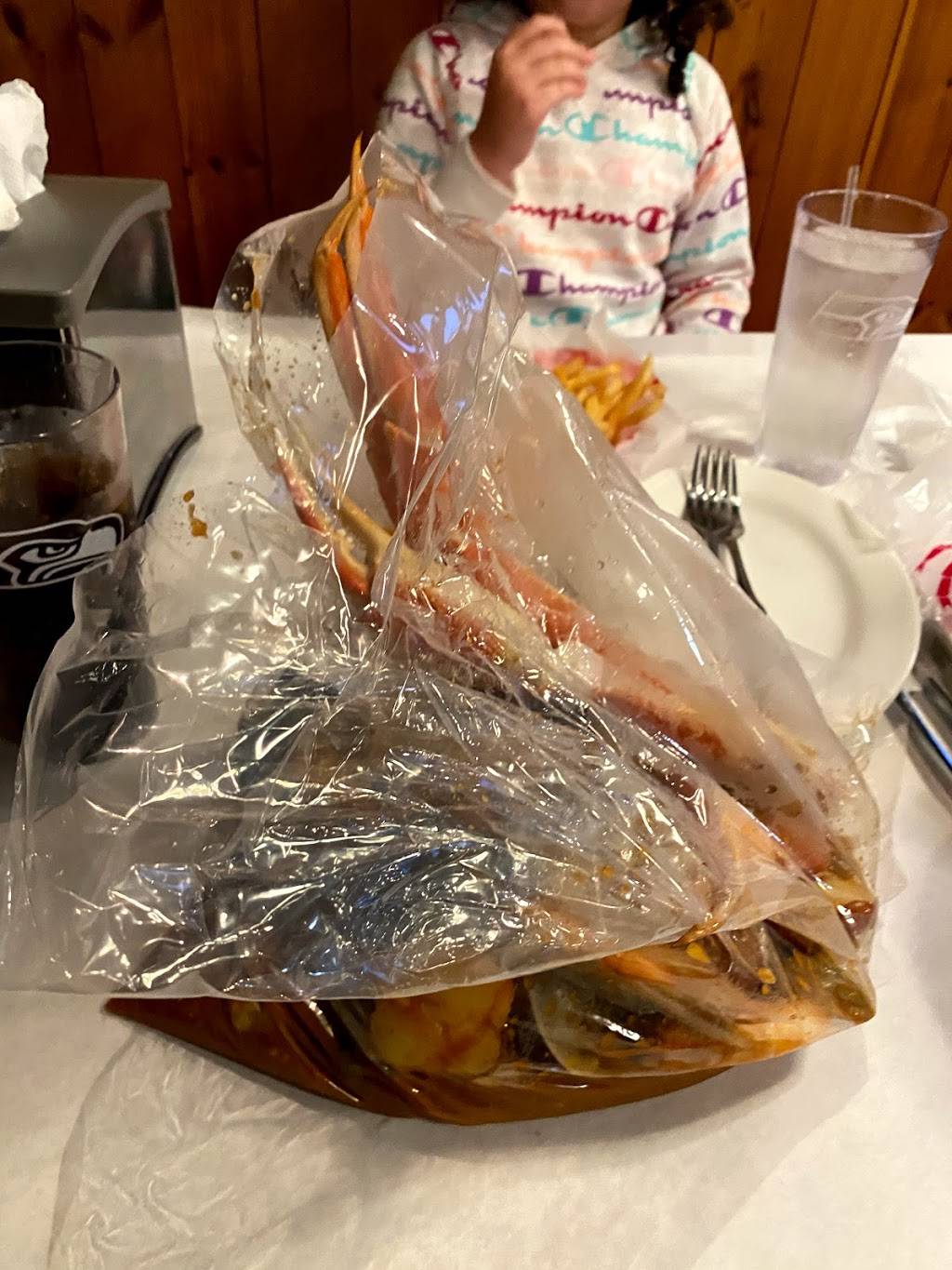 Crab Season | restaurant | 3303 156th Ave SE, Bellevue, WA 98007, USA | 4256416666 OR +1 425-641-6666