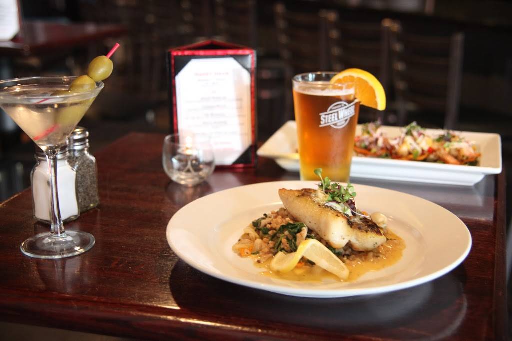 Steel Wheel Tavern | restaurant | 51 N Broad St, Ridgewood, NJ 07450, USA | 2018821800 OR +1 201-882-1800
