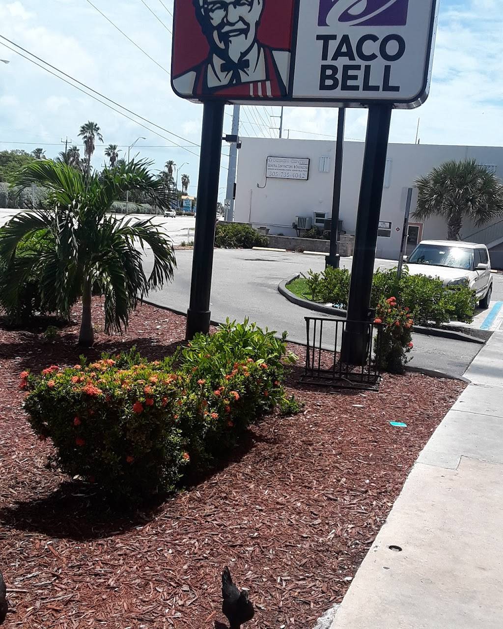Taco Bell | meal takeaway | 6501 Overseas Hwy, Marathon, FL 33050, USA | 3057436644 OR +1 305-743-6644