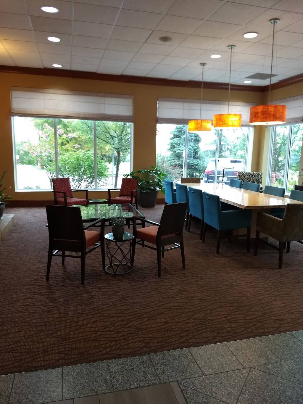 Garden Grille And Bar | restaurant | 2400 Alert Rd, Ottawa, ON K1V 0R4, Canada | 6132889001 OR +1 613-288-9001