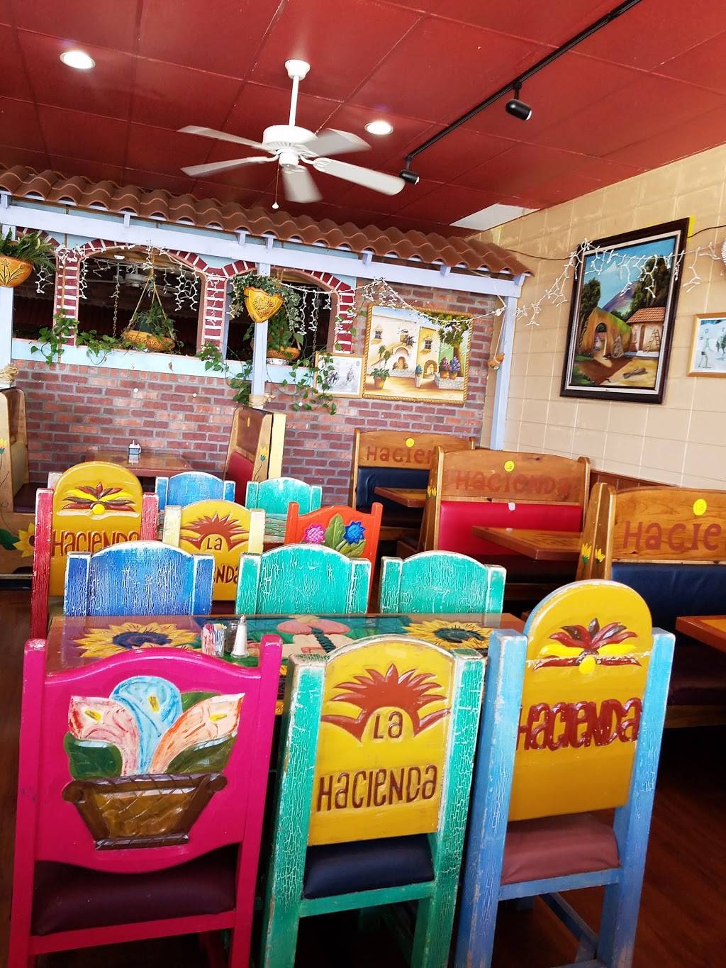 La Hacienda | restaurant | 5693 Interstate 49 South Service Rd, Opelousas, LA 70570, USA | 3379422262 OR +1 337-942-2262
