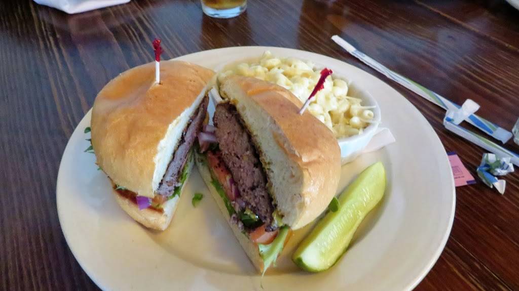 Kates Place Restaurant | restaurant | 600 FM2325, Wimberley, TX 78676, USA | 5127223744 OR +1 512-722-3744