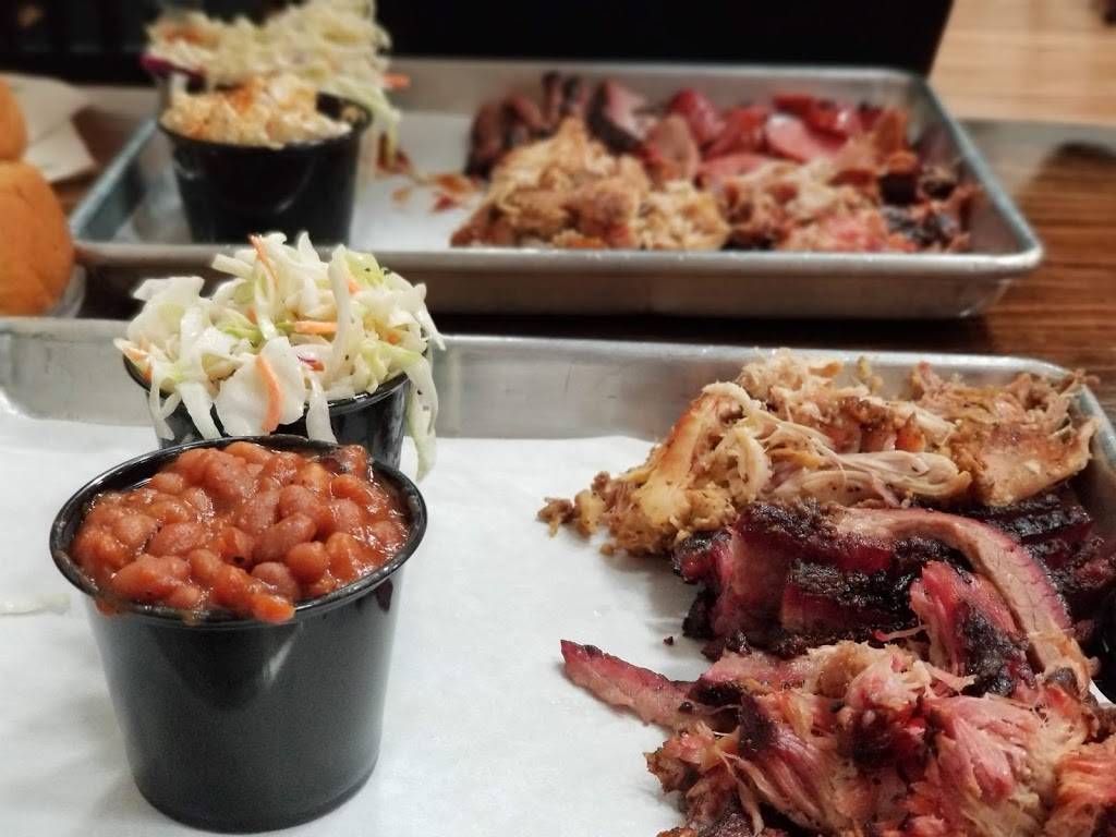 Pork on a Fork BBQ and Catering Deer Valley | restaurant | 1515 W Deer Valley Rd, Phoenix, AZ 85027, USA | 6234341794 OR +1 623-434-1794