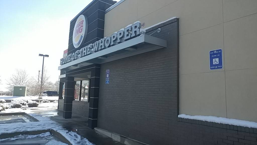 Burger King | restaurant | 5695 Atlanta Hwy, Alpharetta, GA 30004, USA | 7706646444 OR +1 770-664-6444