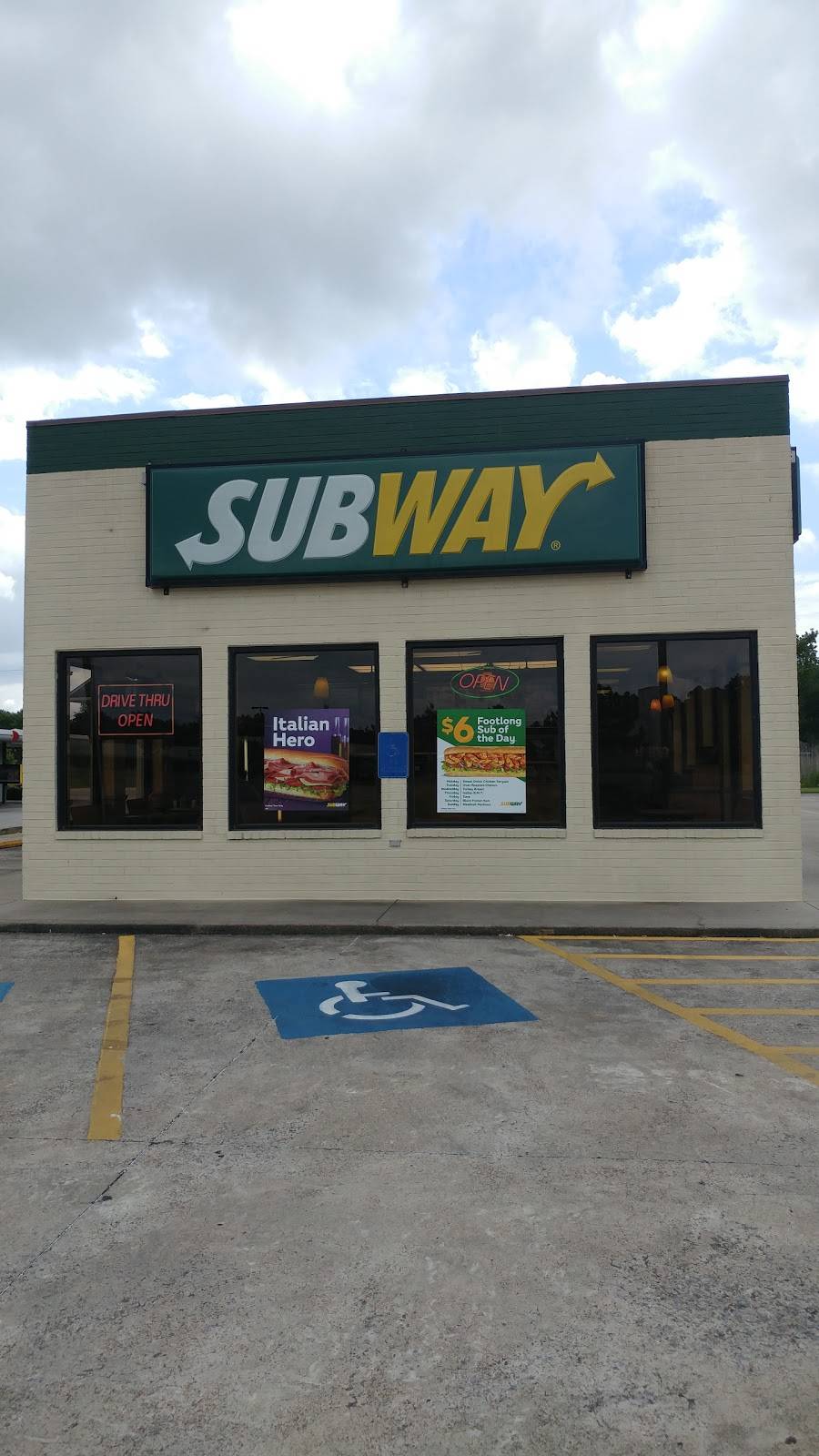 Subway | restaurant | 2809 MacArthur Dr, West Orange, TX 77630, USA | 4098829908 OR +1 409-882-9908