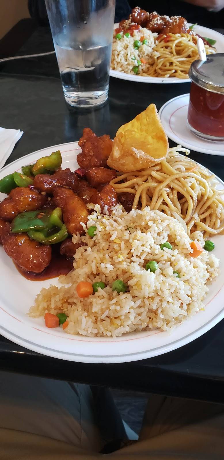 Canton Village Restaurant | restaurant | 1070 E Stanley Blvd, Livermore, CA 94550, USA | 9253733900 OR +1 925-373-3900