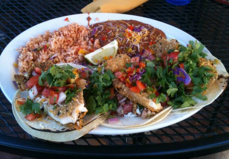 Nacho Mamas | restaurant | 312 Main St S, Stillwater, MN 55082, USA | 6514399544 OR +1 651-439-9544