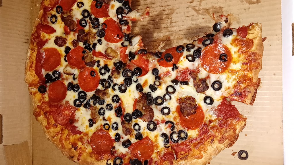 Cavura Pizza | restaurant | 26261 Lorain Rd, North Olmsted, OH 44070, United States | 4404551996 OR +1 440-455-1996