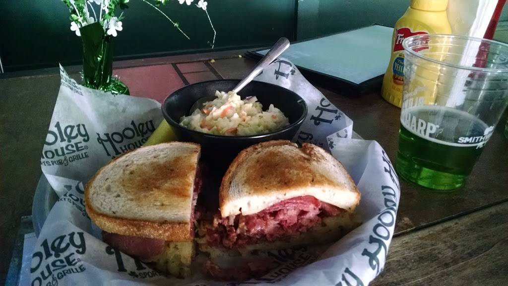 Hooley House Sports Pub & Grille | restaurant | 7861 Reynolds Rd, Mentor, OH 44060, USA | 4409426611 OR +1 440-942-6611