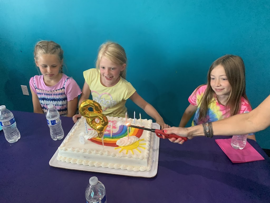 Flying Squirrel Cranberry Township | restaurant | 180 Tomlinson Dr, Zelienople, PA 16063, USA | 7244734646 OR +1 724-473-4646