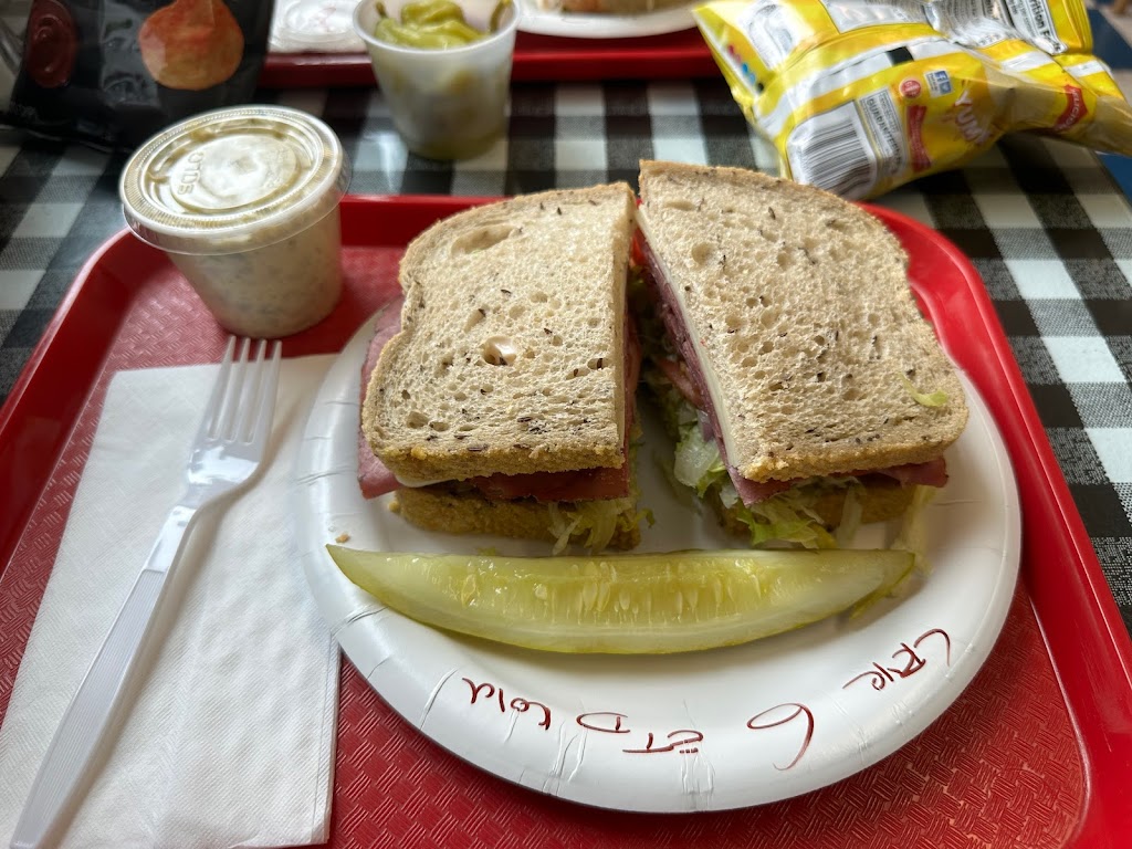Michaels Sourdough Sandwiches | restaurant | 42 Digital Dr, Novato, CA 94949, USA | 4158835110 OR +1 415-883-5110