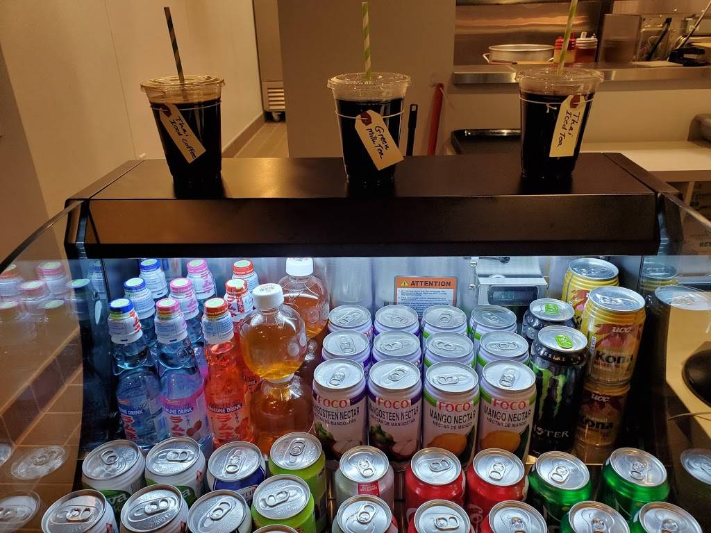 The Chicken Hawkers | meal takeaway | 1663 E Monte Vista Ave #102, Vacaville, CA 95688, USA | 7074749584 OR +1 707-474-9584