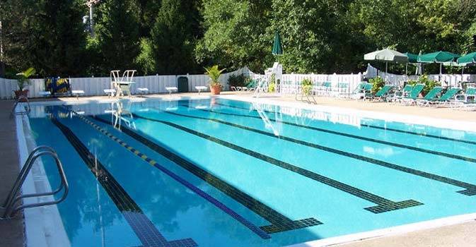 Racquet Club Ladue | restaurant | 1600 Log Cabin Ln, St. Louis, MO 63124, USA | 3149932880 OR +1 314-993-2880